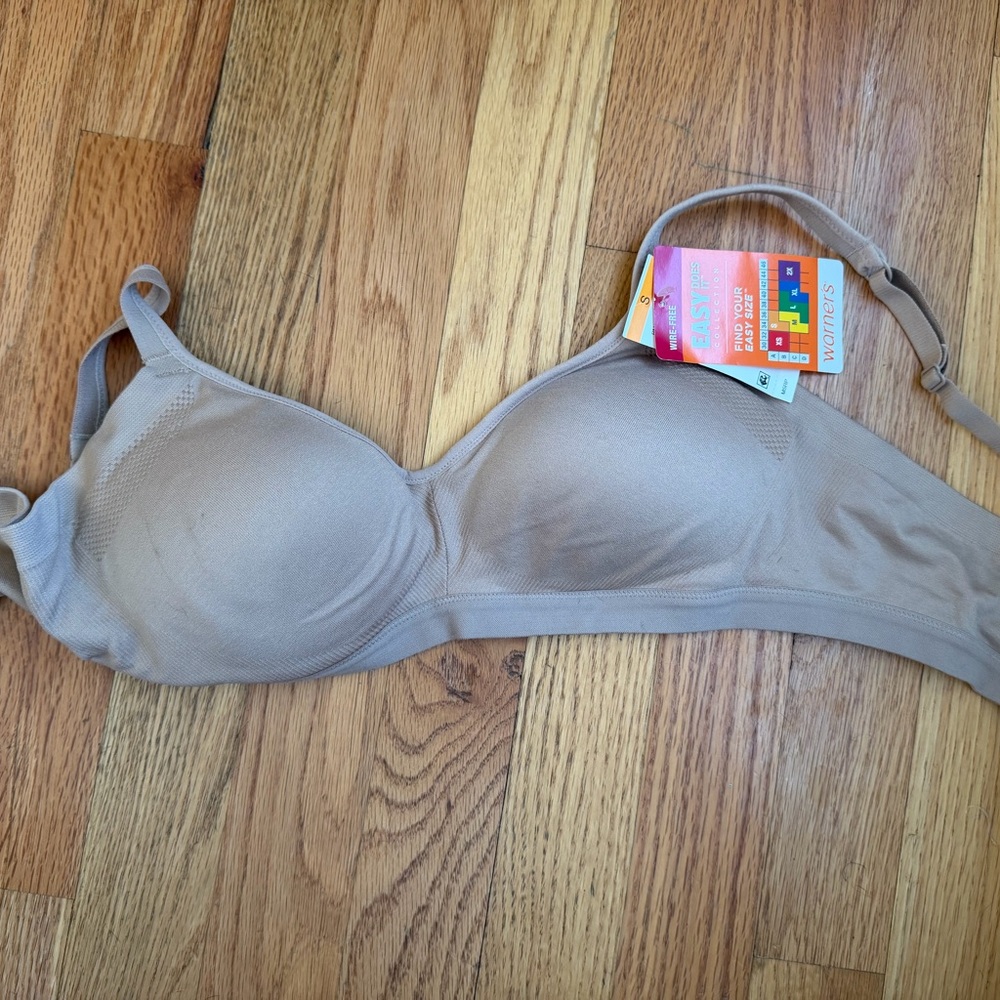 Warner's Easy Does It No Side Effects Bra, model RM3911A, Toasted Almond/Nude.